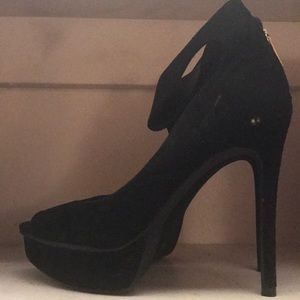 Jessica Simpson Black Suede Crusherr Ankle Pumps
